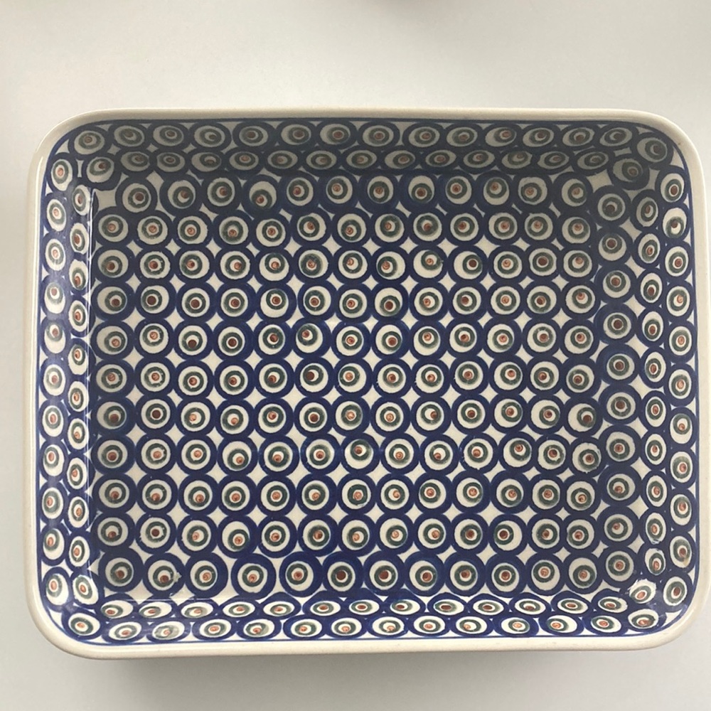 Versatile and- Beautiful 10x13 Polish Pottery baker/serving  - vintage -like new